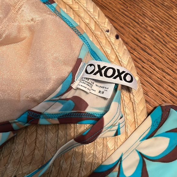 Xoxo Floral Bikini Set Size Medium - Picture 5 of 8